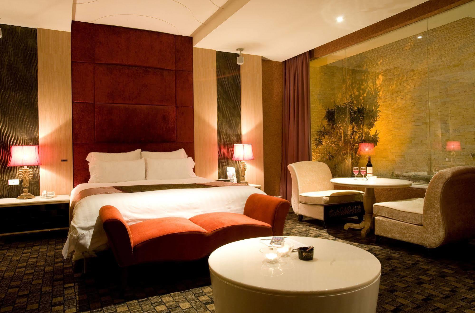 Yes Motel Zhonghe  Eksteriør billede